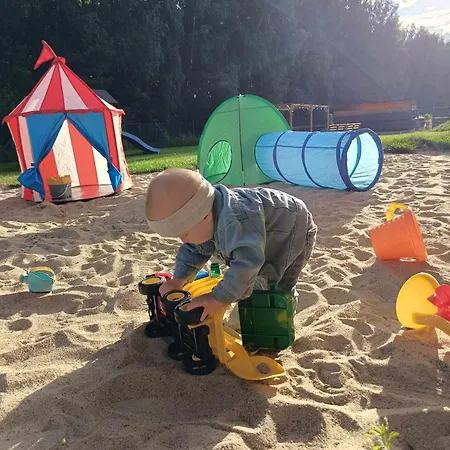 Starkowo Pod Lasem * Starkowo (Leszno)